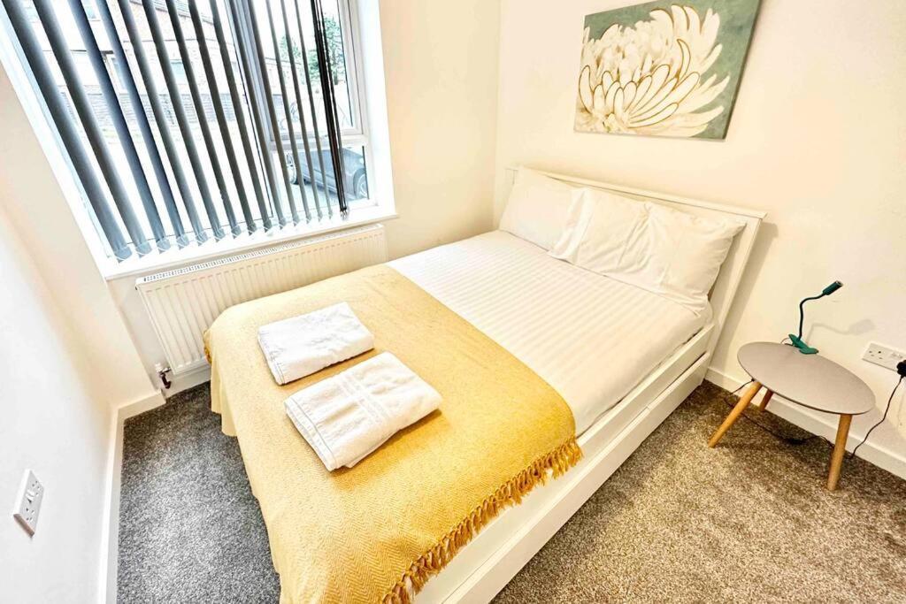 Paradigm House, Stunning 2-Bedroom Apartment 1, Free Parking, أكسفورد المظهر الخارجي الصورة